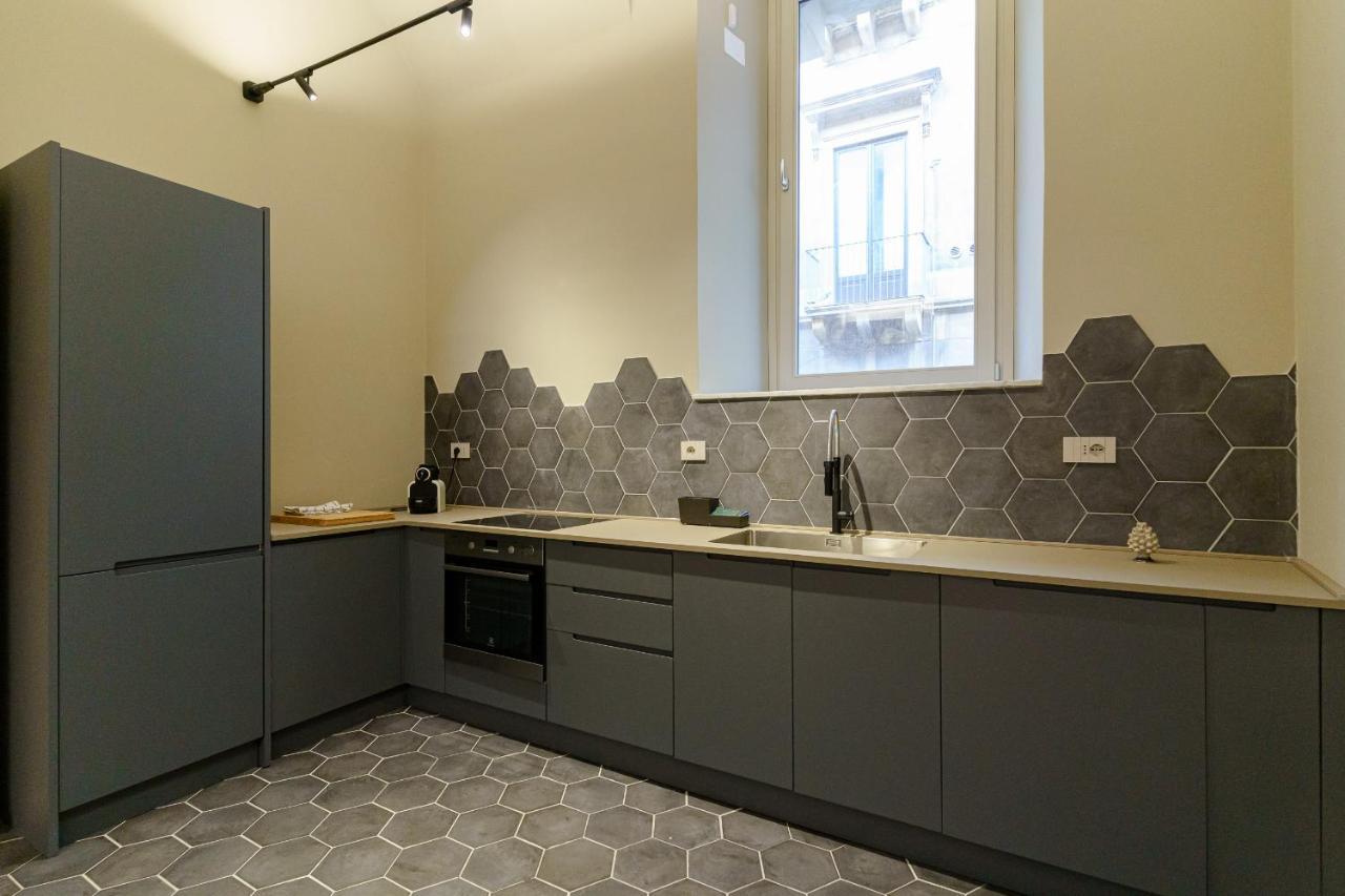 Crociferi Luxury Apartment Catania Exterior photo